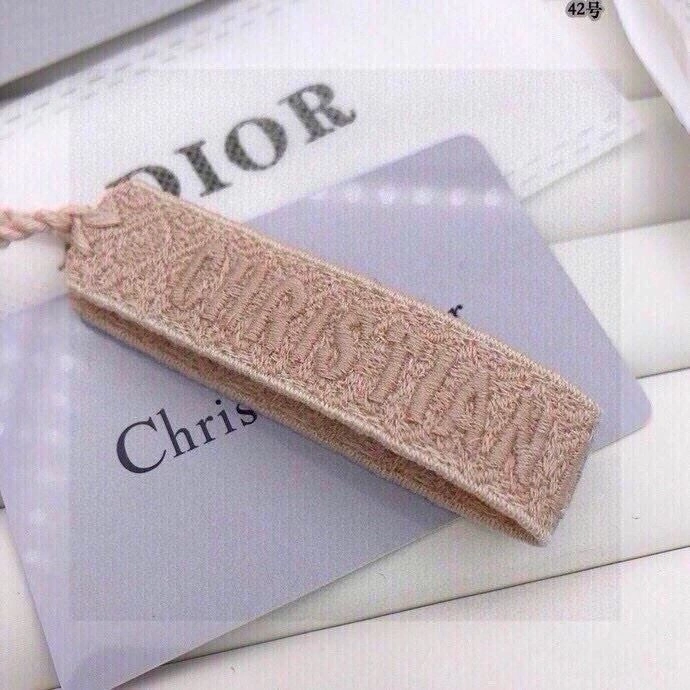 Popular Christian Dior Bracelets 256736