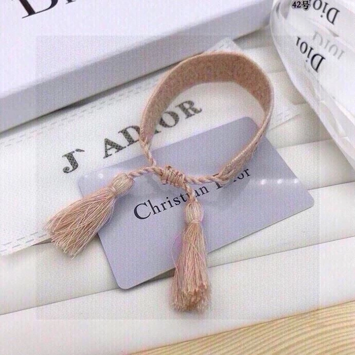 Popular Christian Dior Bracelets 256736