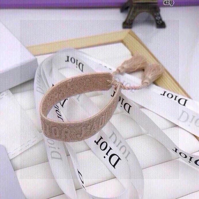 Popular Christian Dior Bracelets 256736