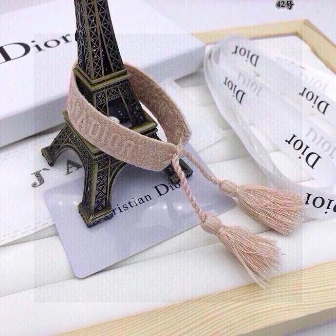 Popular Christian Dior Bracelets 256736