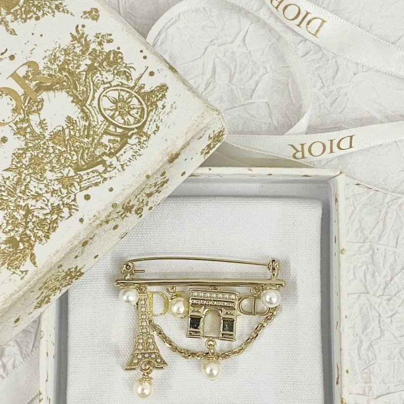 Neat Christian Dior Brooches 235847