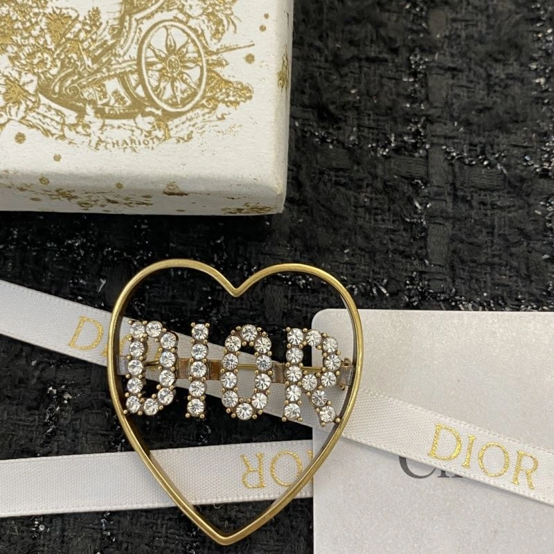 Breathable Christian Dior Brooches 236438