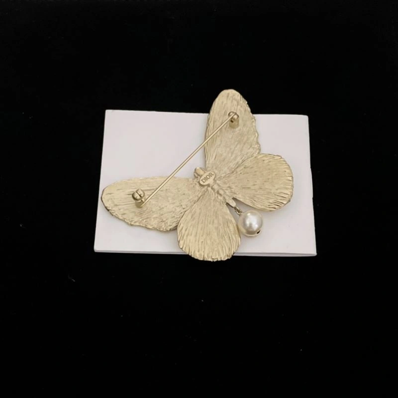 OdorResistant Christian Dior Brooches 236364
