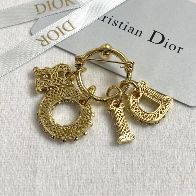 Christian Dior Brooches OnTrend 236360