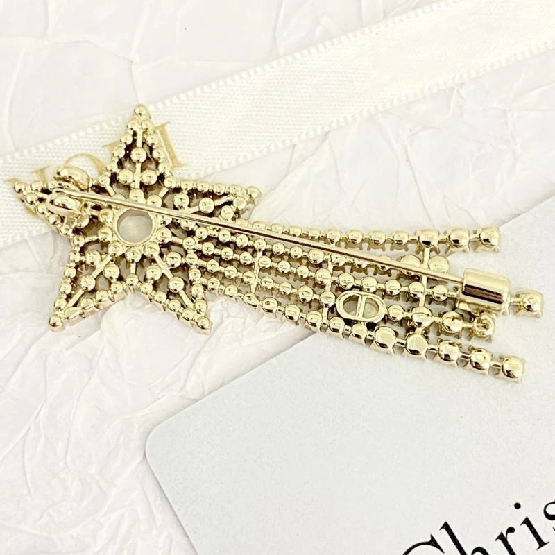 NewStyle Christian Dior Brooches 236353