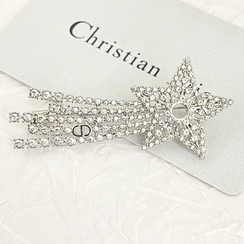 Tailored Christian Dior Brooches 236354