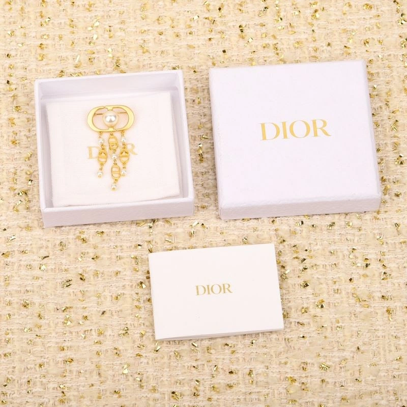 Christian Dior Brooches Lightweight 236196