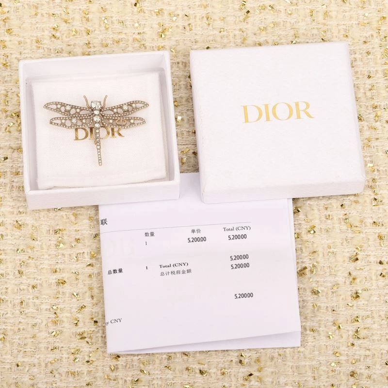 OdorResistant Christian Dior Brooches 236192