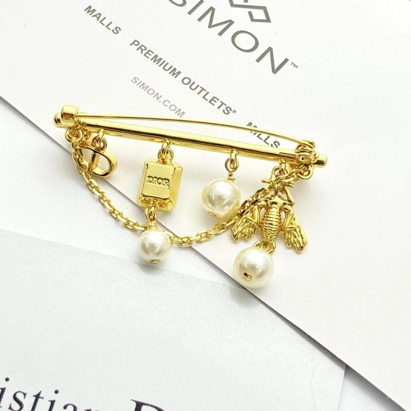 Breathable Christian Dior Brooches 235623