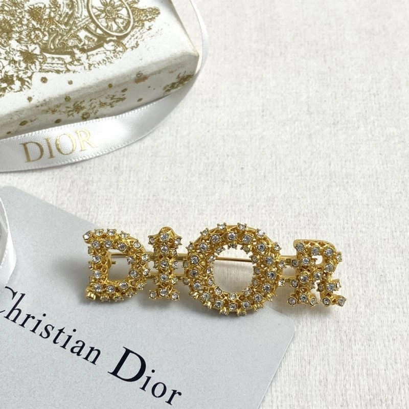 QuickDry Christian Dior Brooches 235342