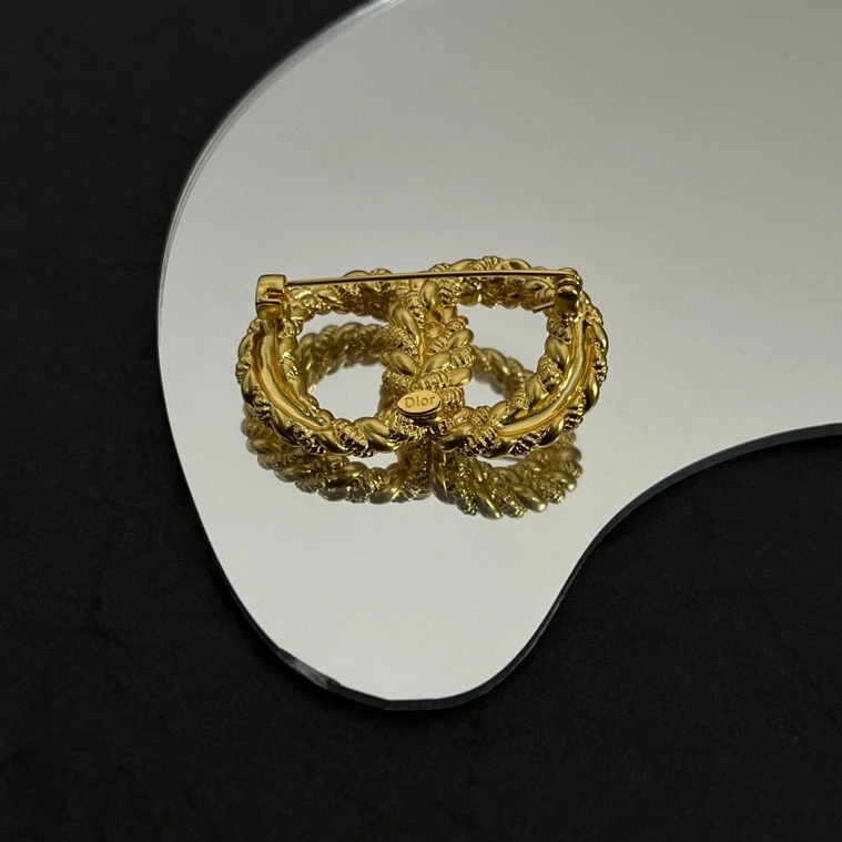 Christian Dior Brooches Compact 235340