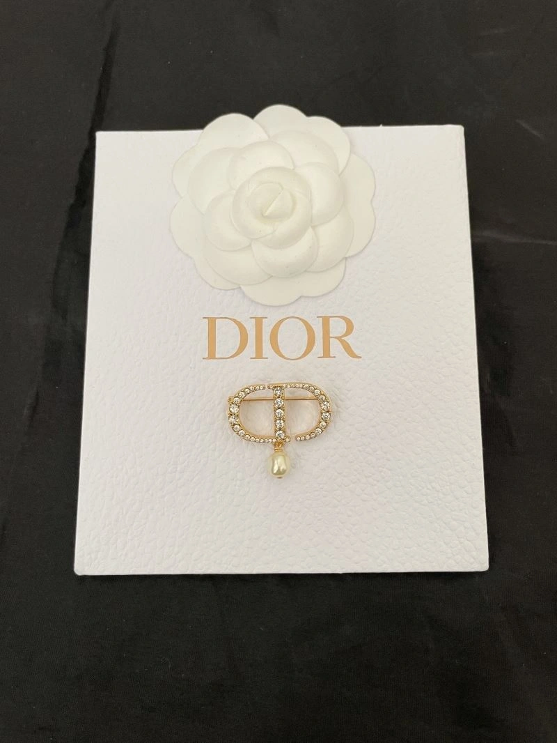 Christian Dior Brooches AllSeason 235087