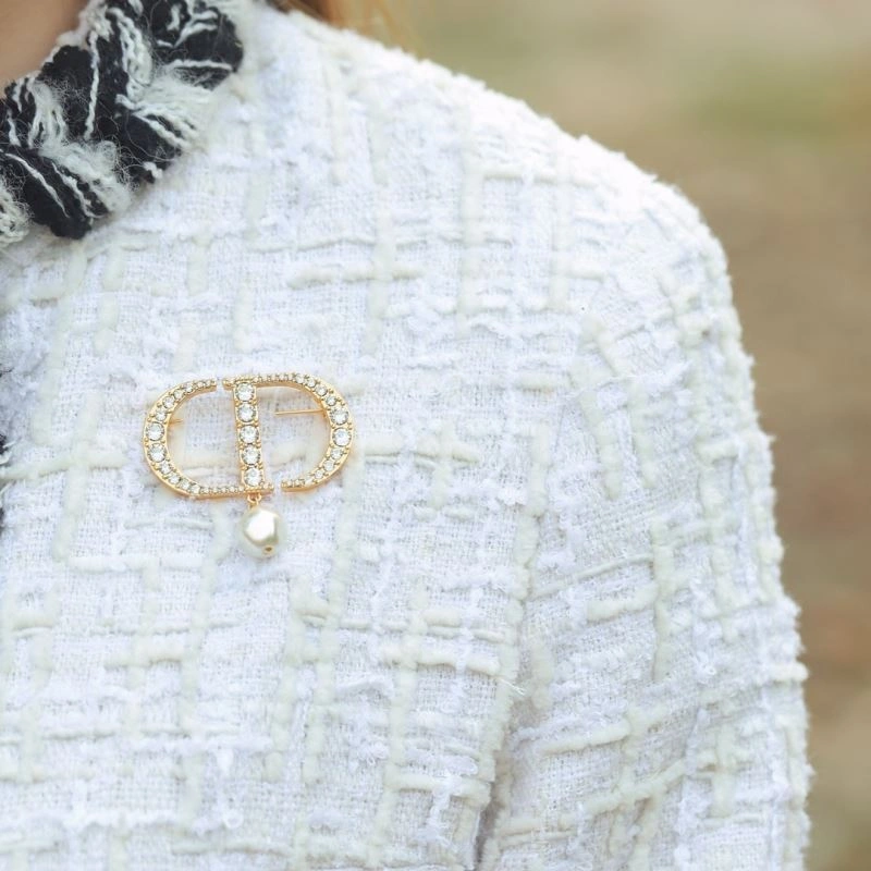 Christian Dior Brooches AllSeason 235087