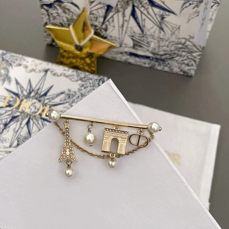 RelaxedFit Christian Dior Brooches 234604