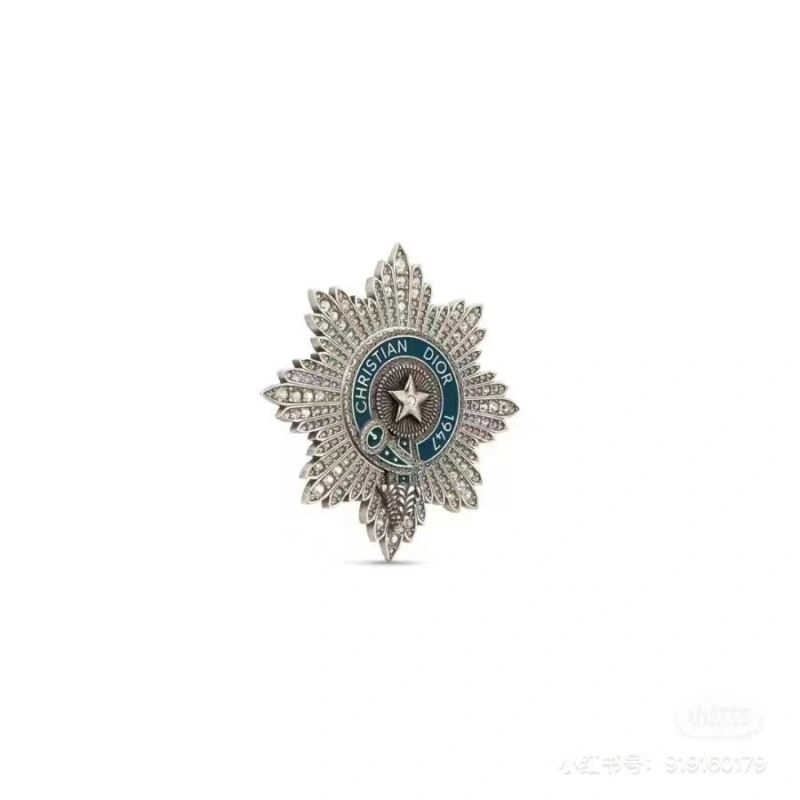 Premium Christian Dior Brooches 234610