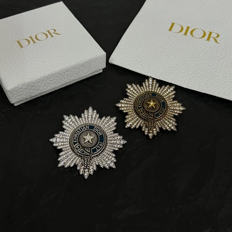 Premium Christian Dior Brooches 234610