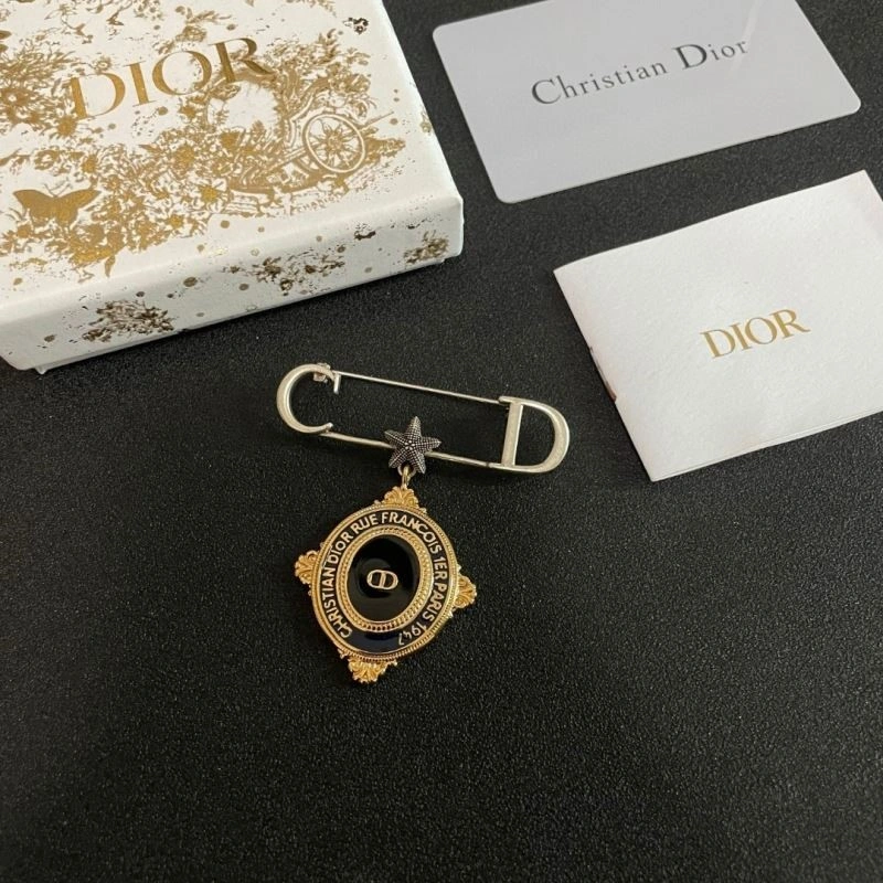 Casual Christian Dior Brooches 233951