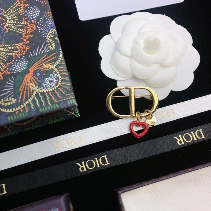 Christian Dior Brooches TechFriendly 233971