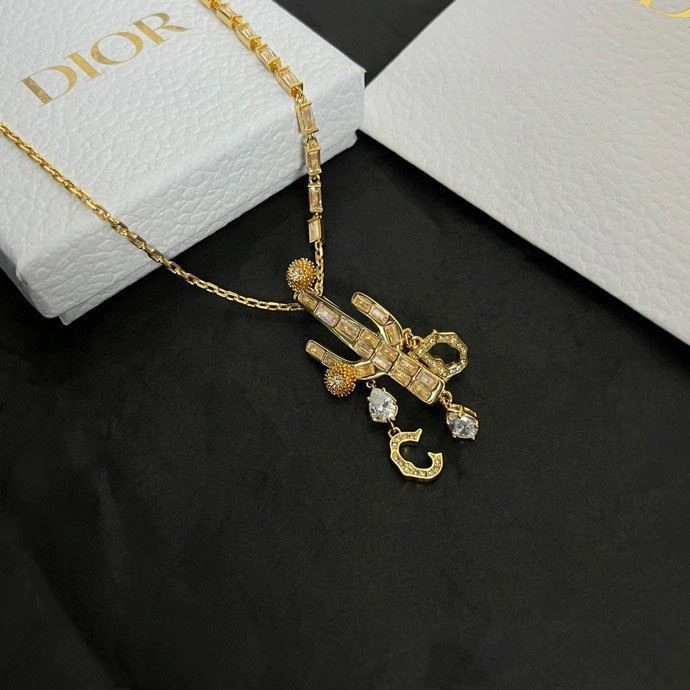 Christian Dior Brooches FastDry 233944