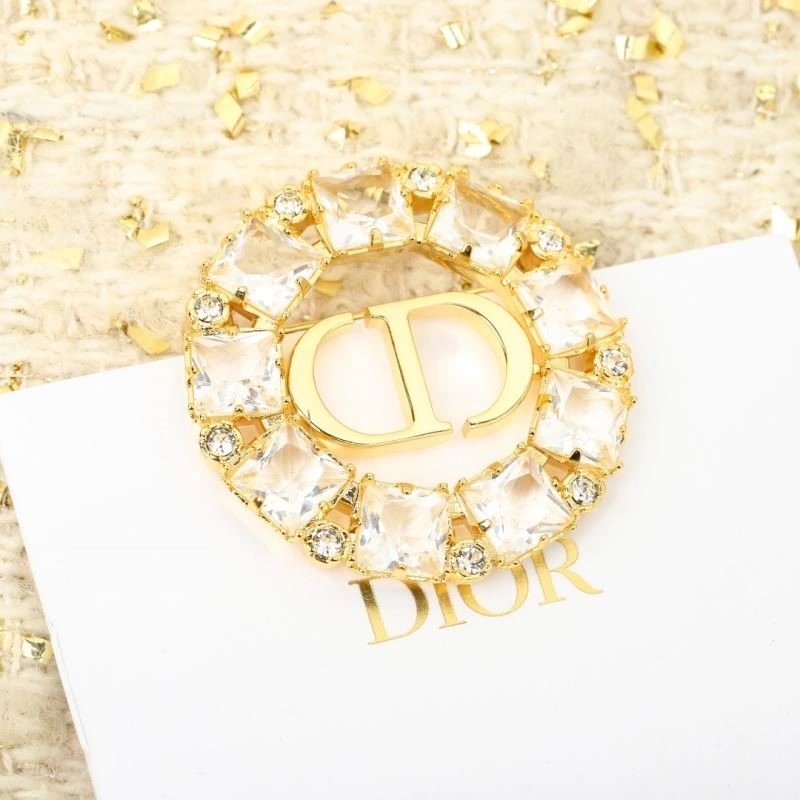 TechFriendly Christian Dior Brooches 233957