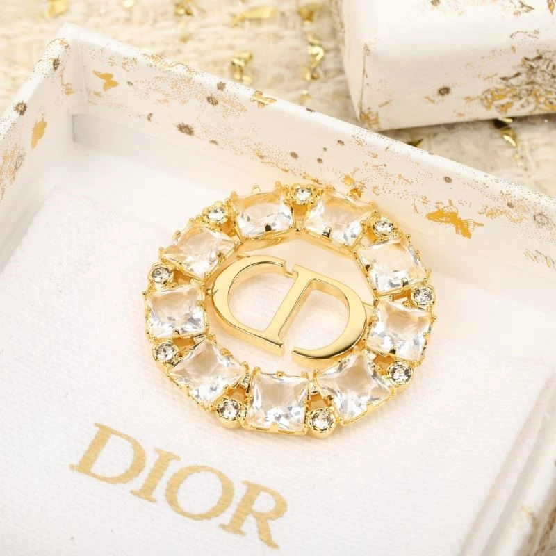 TechFriendly Christian Dior Brooches 233957
