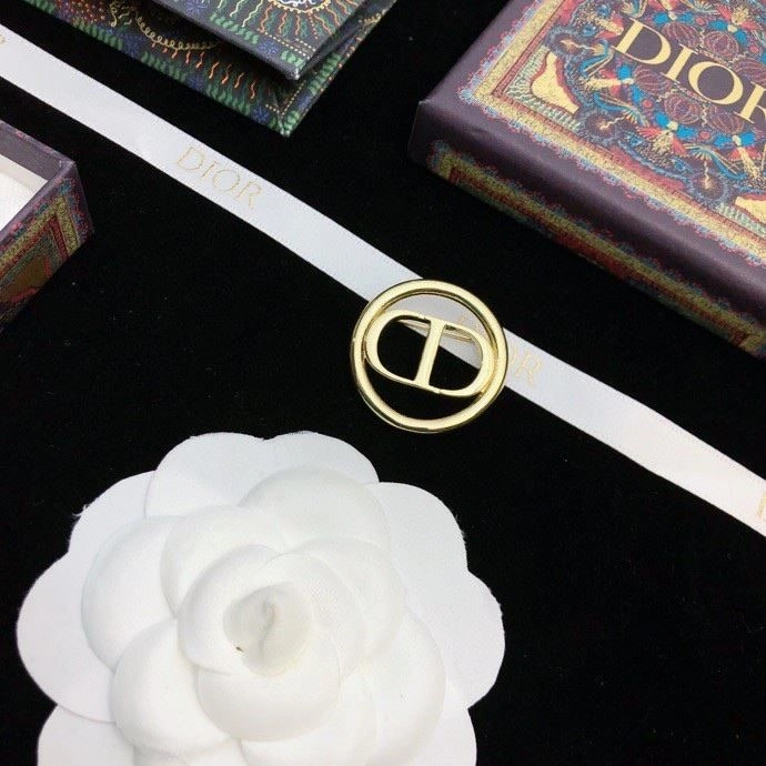 Christian Dior Brooches Attractive 233634