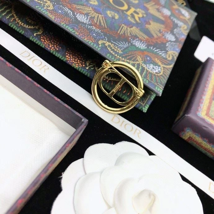 Christian Dior Brooches Attractive 233634