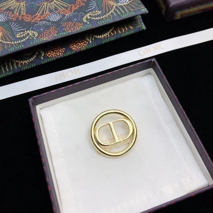 Christian Dior Brooches Attractive 233634