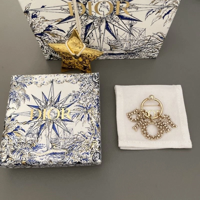 Christian Dior Brooches Lightweight 233645