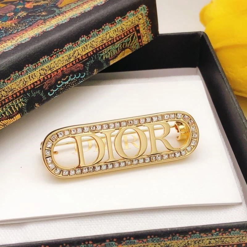 Christian Dior Brooches Minimalist 233795