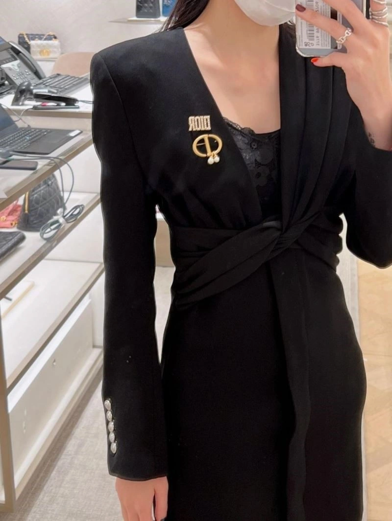 Christian Dior Brooches TopPick 233620