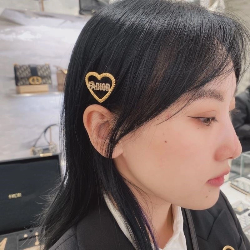 Christian Dior Brooches WellDesigned 233617