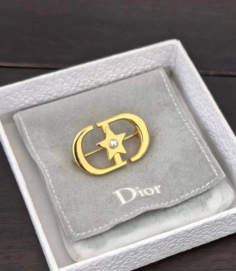 RelaxedFit Christian Dior Brooches 233241
