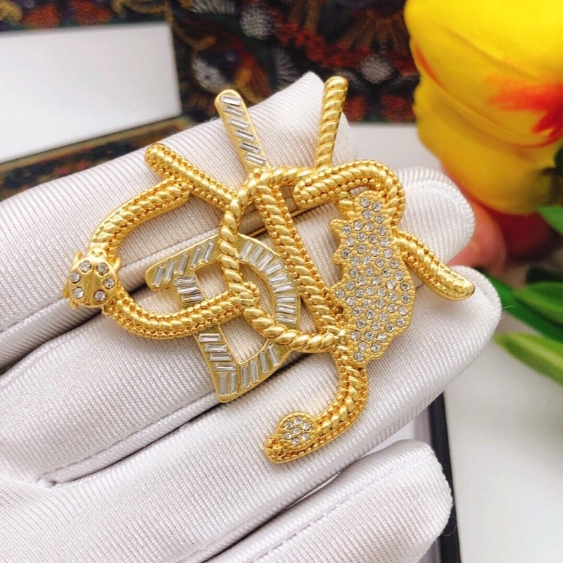 OnTrend Christian Dior Brooches 232842