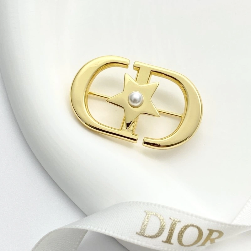 Practical Christian Dior Brooches 232837