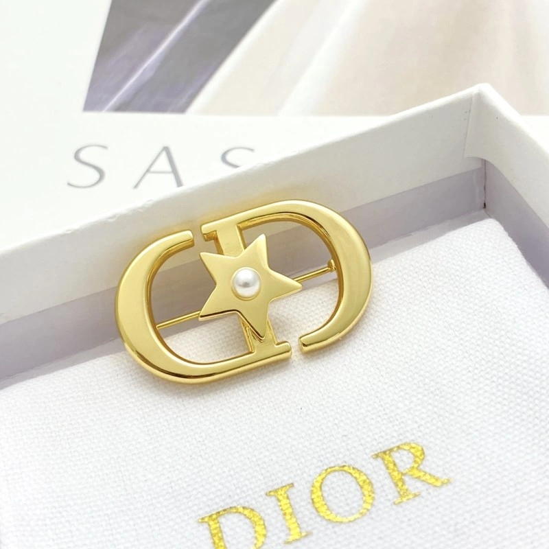 Practical Christian Dior Brooches 232837