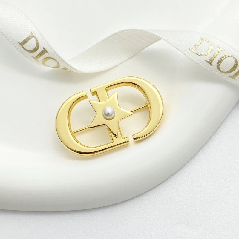Practical Christian Dior Brooches 232837