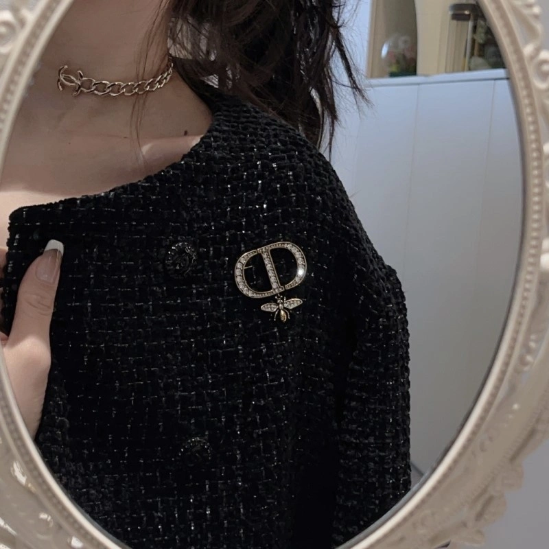 Christian Dior Brooches Comfortable 232829