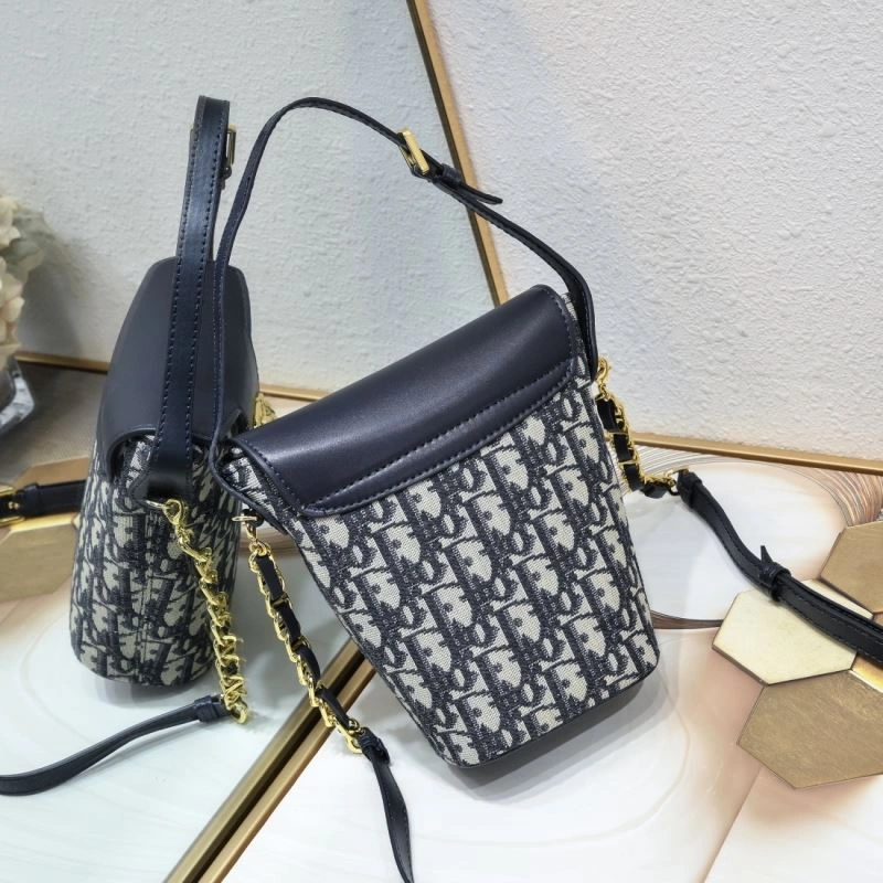 Christian Dior Bucket Bags EyeCatching 87882