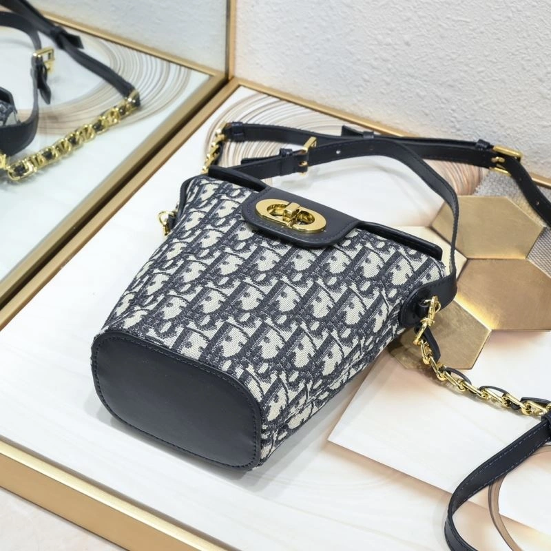 Christian Dior Bucket Bags EyeCatching 87882