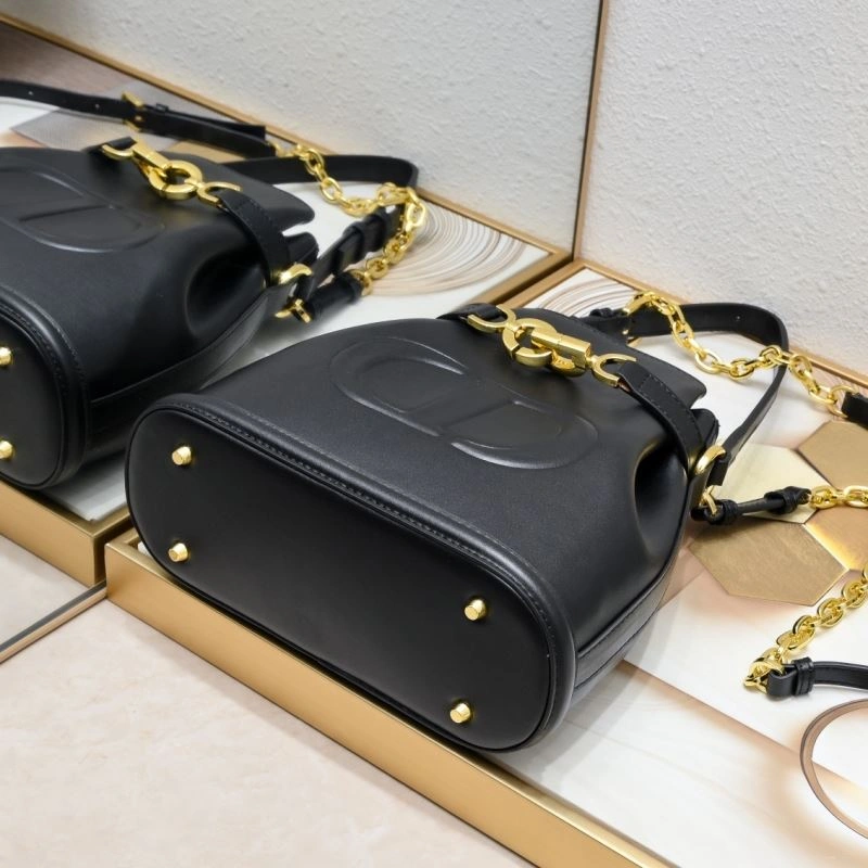 Flexible Christian Dior Bucket Bags 87884
