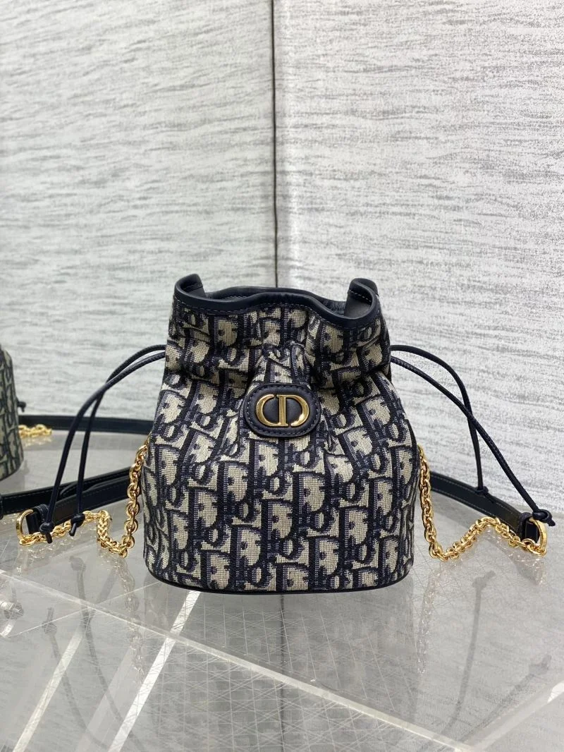 WellDesigned Christian Dior Bucket Bags 47662