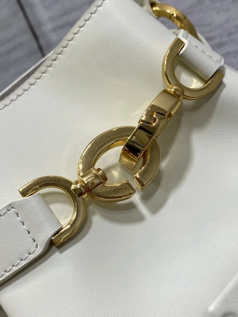 Christian Dior Bucket Bags AllSeason 47659