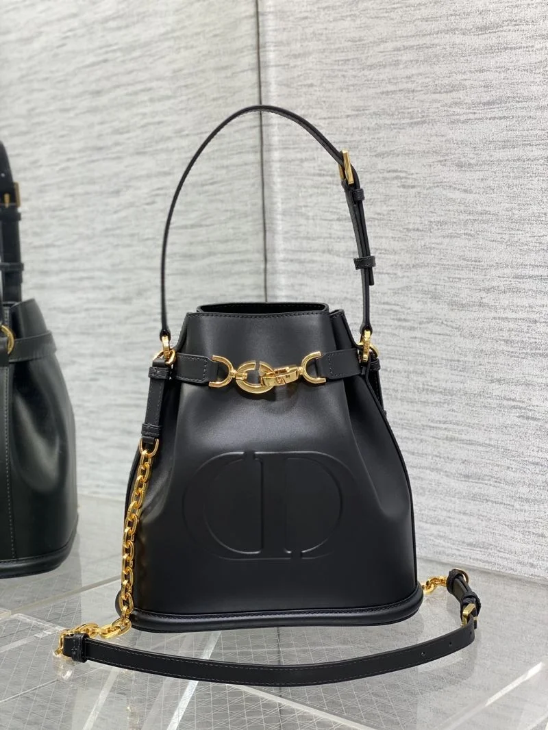 Christian Dior Bucket Bags Versatile 47661