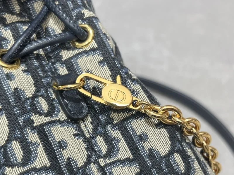 Durable Christian Dior Bucket Bags 47657