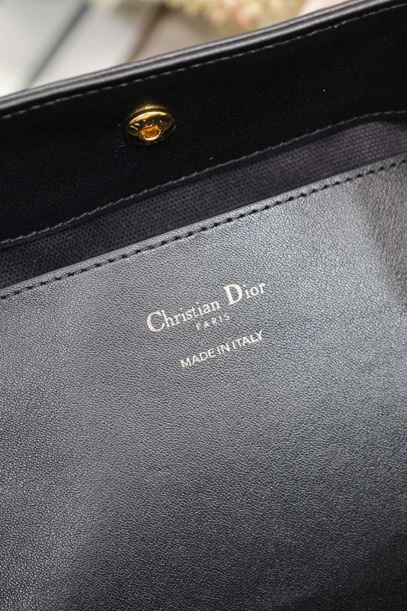 Christian Dior Bucket Bags MultiPurpose 47652