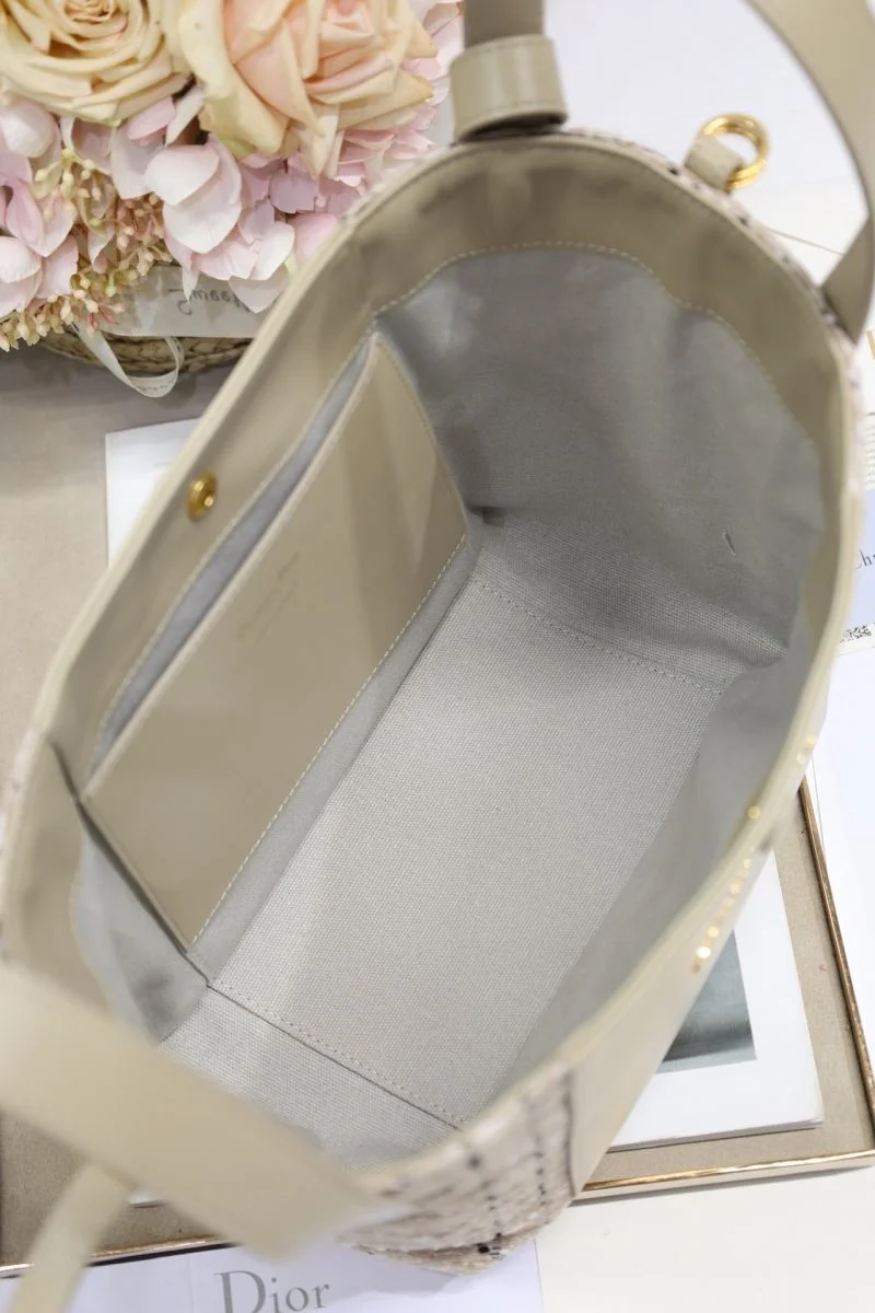 Christian Dior Bucket Bags Effortless 47651