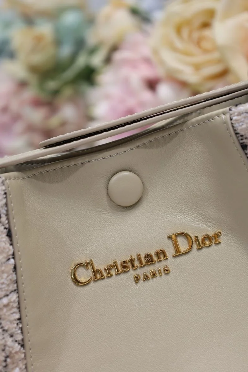 Christian Dior Bucket Bags Tailored 47634
