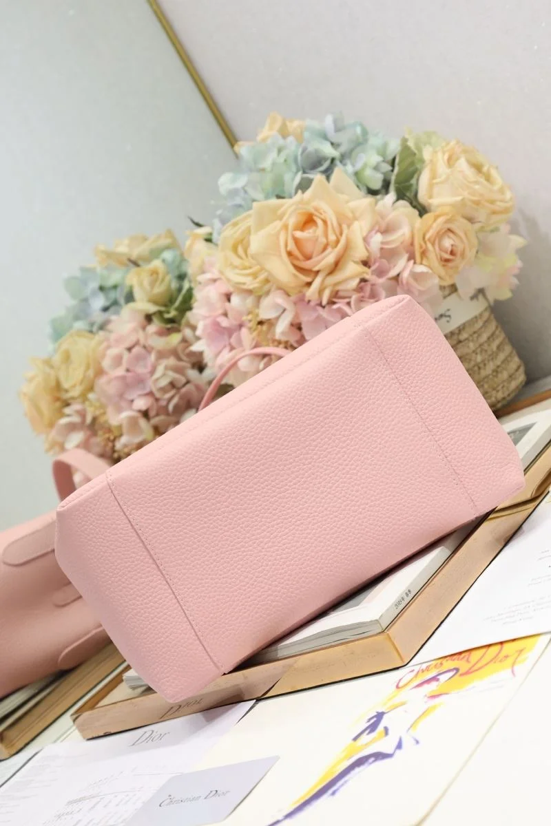 Christian Dior Bucket Bags Lightweight 47719