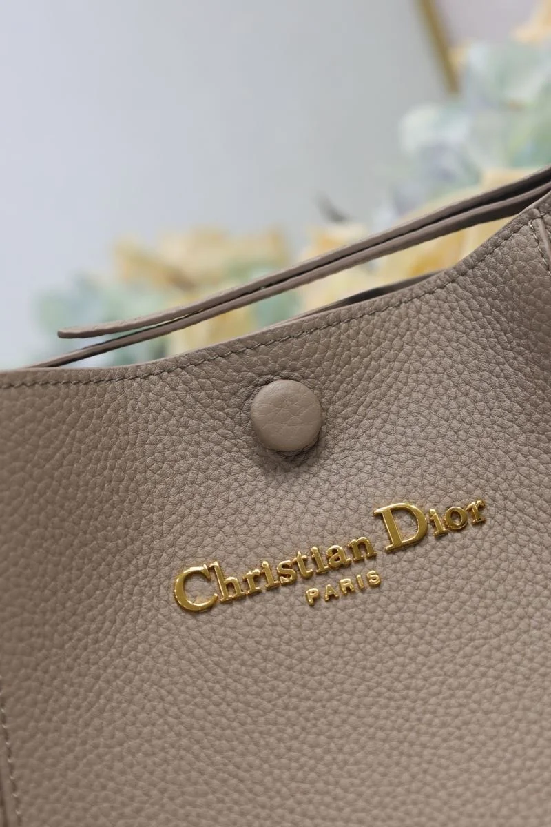 Christian Dior Bucket Bags Lightweight 47633